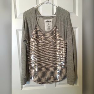 SOLD M - Sequenced Light Sweater